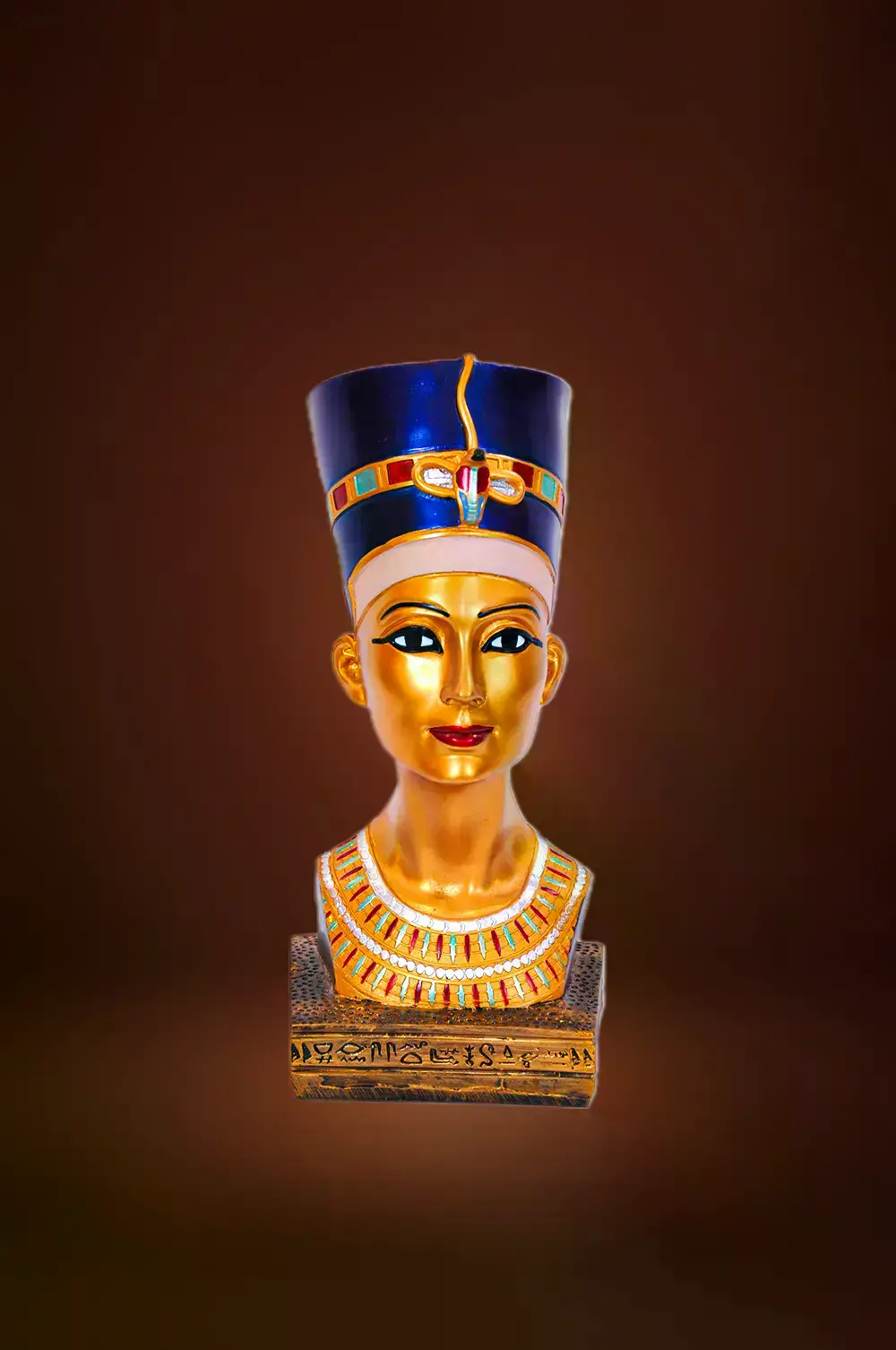 Nevertiti queen gold color head